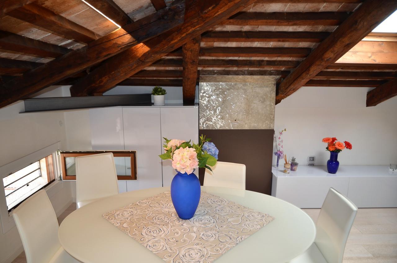 “Al Commercio” Luxury Loft Noale Exterior photo